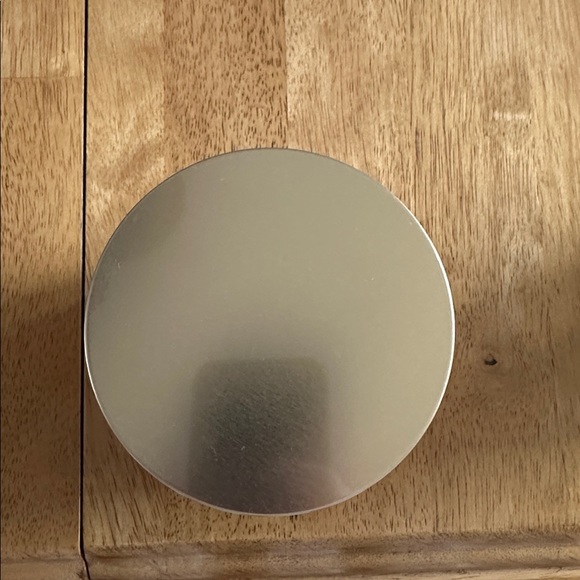 Yankee Candle 3 Wick Candle Strawberry Bunny Shortcake New NWT - Picture 2 of 4